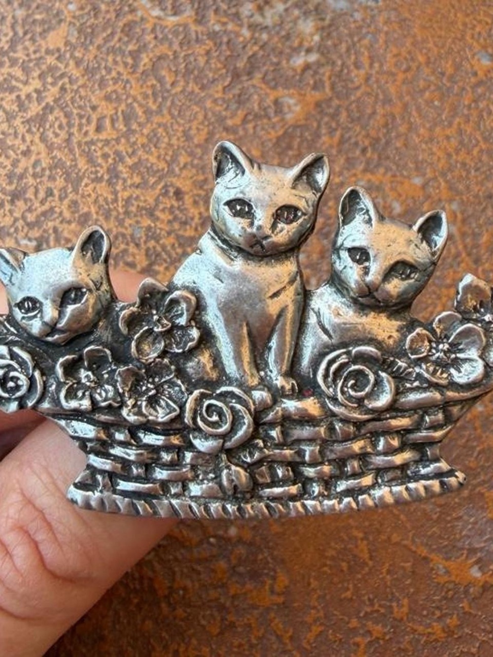 Cats in Basket Pewter Brooch, Vintage Seagull Pewter Three Kittens in Basket Pin